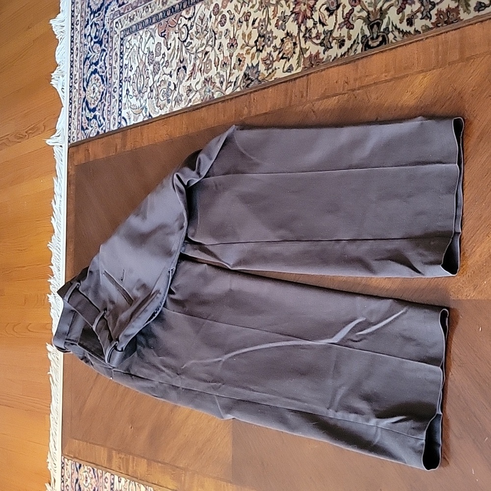 Mens slacks Haggar classic fit premium slacks.